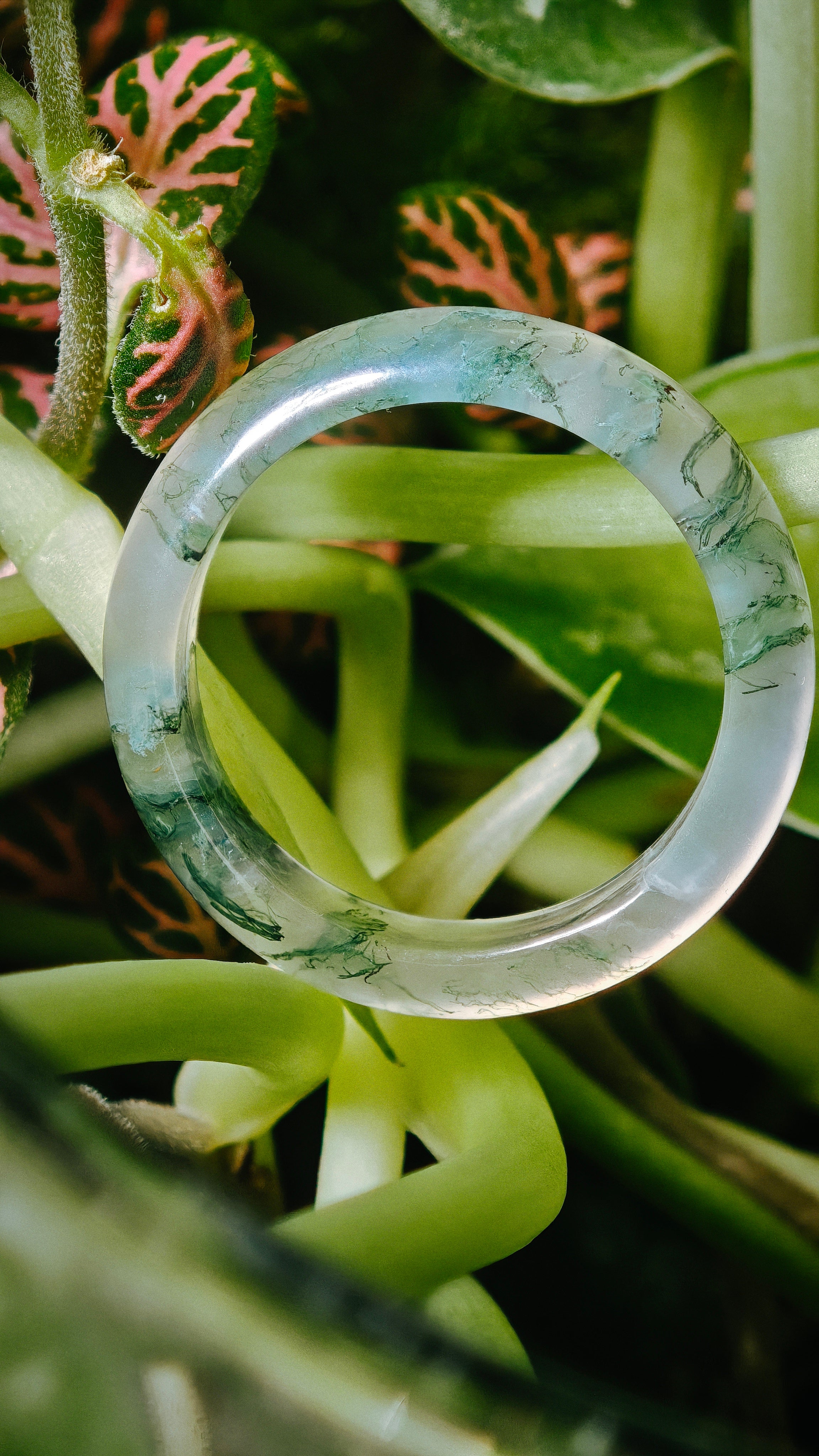High-Quality Natural Aquatic Plant Jade Ring - Truly Jade Jewelry With Exquisite Aquatic Plant Patterns